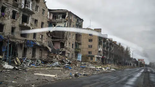 Trump'tan barış hamlesi: Moskova ve Kiev 3 günlüğüne silahları susturuyor