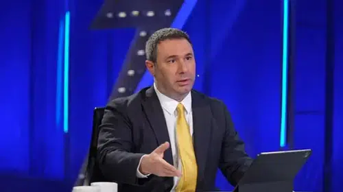 Fenerbahçe'de sürpriz çekilme: Başkanlık yarışında dengeler değişti