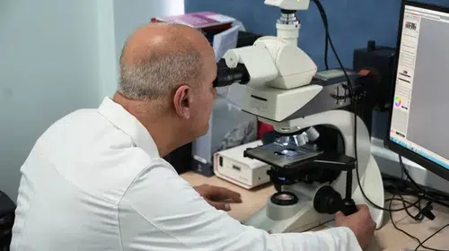 Alzheimer ve Parkinson hastalarına müjde: Türk bilim insanlarından çığır açan keşif