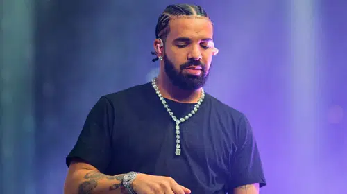 Drake’in 43 şarkılık sürpriz baskını: Müzik dünyasının kurallarını baştan yazdı