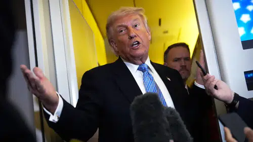 İran geriliminde sabrı taştı: Trump'tan medya ve muhalefete sert çıkış