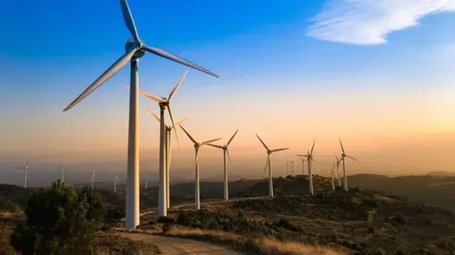 Enerji piyasasında tarihi kırılma: Temiz kaynaklar devri resmen başladı