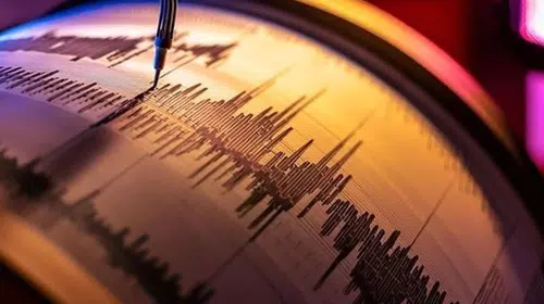 Tahran yakınlarında korkutan sarsıntı: Yerin 10 kilometre altında hareketlilik