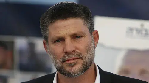 Smotrich'ten skandal teklif: Hizbullah saldırılarına karşılık Beyrut'u yıkma çağrısı