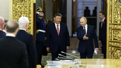 Pekin ve Moskova hattında stratejik buluşma: Liderlerden ticaret mesajı