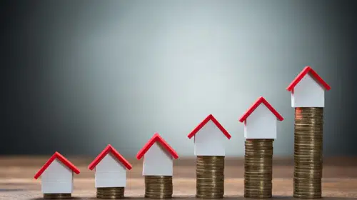 Konut piyasasında dengeler değişiyor: Ev fiyatları enflasyonun gerisinde kaldı