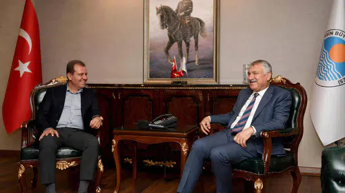 Zeydan Karalar'dan 'gerginlik' iddialarına net yanıt: Vahap Seçer bizim kardeşimizdir