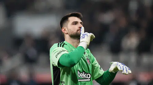 Beşiktaş kalesinde devrim: Ersin Destanoğlu efsaneler arasına adını yazdırdı