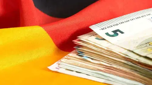 Avrupa’nın lokomotifi frene bastı: Almanya’da ekonomik durgunluk beklentisi derinleşiyor