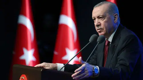 Ankara-Bağdat hattında kritik diplomasi: Erdoğan'dan Irak'ın yeni Başbakan adayına tebrik mesajı