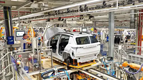 Škoda İspanya tesislerinde elektrikli devrimini başlattı