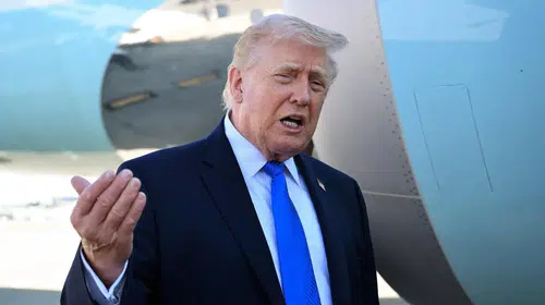 Trump İran konusunda geri adım atmıyor