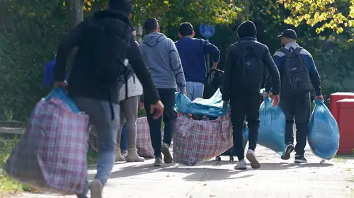 Almanya geri gönderilen Afgan göçmenler için diplomatik süreç başlattı