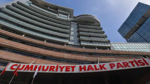 CHP yönetiminde kriz derinleşiyor yeni ihraçlar kapıda