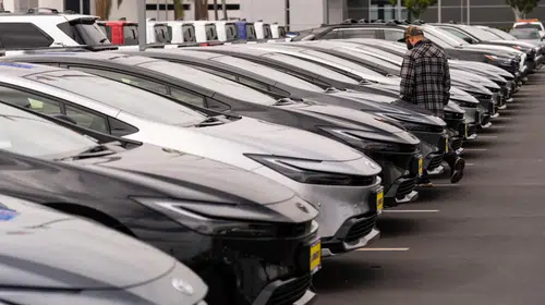 Otomotiv piyasasında hızlı yükseliş sona erdi: Satışlar 2023 öncesi seviyelere geriledi