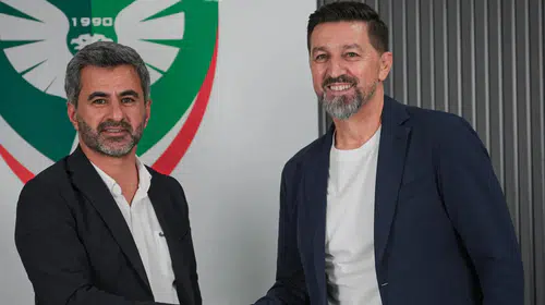 Amedspor teknik direktörlük koltuğunu Besnik Hasi'ye emanet etti