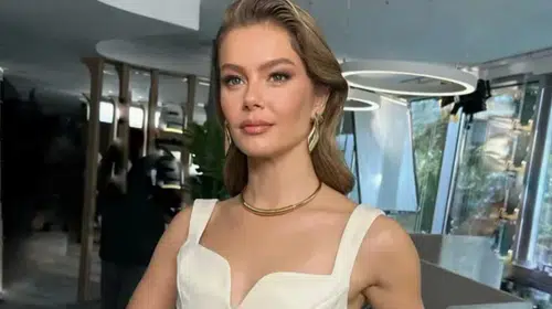 Burcu Biricik ve Emre Yetkin çiftinden keyifli tekne tatili