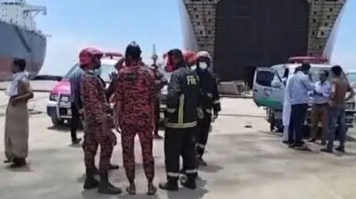 Bangladeş tersanesinde zehirli gaz faciası sekiz işçiyi hayattan kopardı