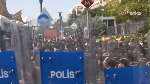 Eti Gümüş maden işçileri bakanlık önünde gözaltına alındı