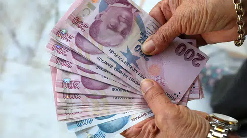 Emekliler için güncel banka promosyonu ödemeleri belli oldu