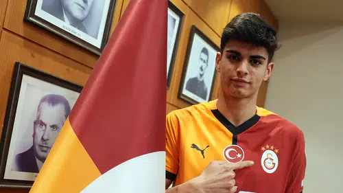 Arda Ünyay Kimdir? Galatasaray’ın Yerli Stoperi Hakkında Merak Edilenler