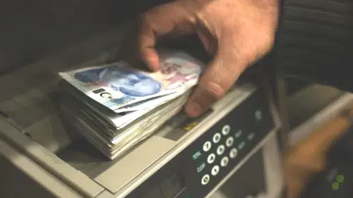 Milyonluk Fırsat: Borçlarınızı Tek Çatı Altında Toplayarak Kapatma Kredisi İle Rahatlayın!