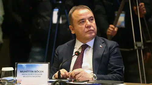 Muhittin Böcek ve ailesine yönelik çirkin saldırıya yargıdan geçit yok: Soruşturma düğmesine basıldı