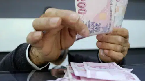 22 Nisan bankalar yarım gün mü, öğleden sonra tatil mi? Banka mesai saatleri!