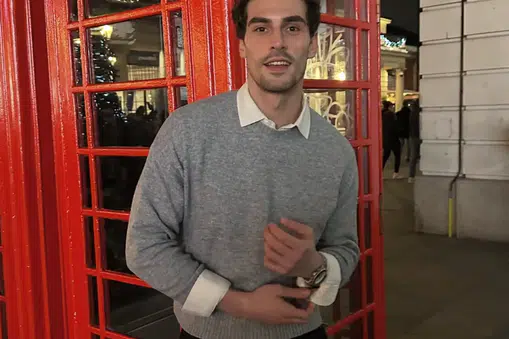 Survivor Eren Kimdir, Kaç Yaşında, Nereli? 2026 Survivor Gönüllüler Kadrosunda Yer Alıyor