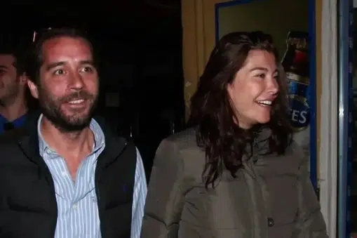 Deniz Akkaya'nın Eski Eşi Efe Önbilgin: Kimdir, Kaç Yaşında ve Mesleği Nedir?