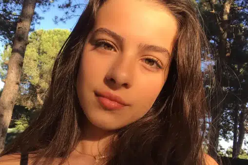 Arka Sokaklar’ın Şule Çoban’ı Ecem Öz’ün Yaşamı: Memleketi, Ailesi ve Yaşına Dair Merak Edilenler!