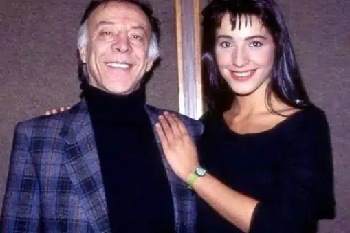 Güner Özkul Kimdir?