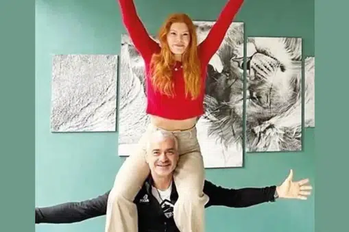 Burçak Özberk: Kimdir, Yaşı ve Doğum Yeri Hakkında Bilgiler