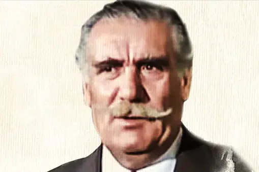 Hulusi Kentmen kimdir?