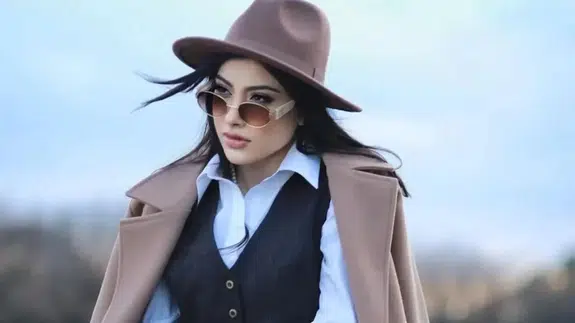 Şarkıcı Aynur Polat Kimdir? Kaç Yaşında, Nereli, Evli mi, Eşi Kim?