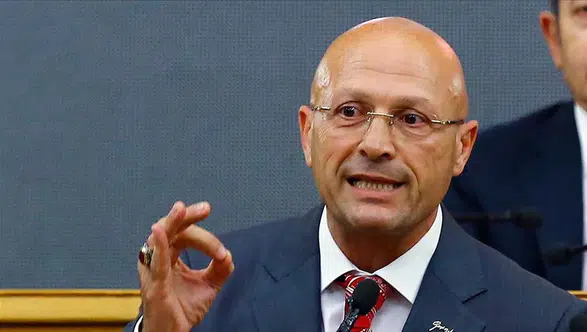 Erol Mütercimler kimdir, aslen nereli, kaç yaşında, kiminle evli, annesi kim? Biyografisi ve kariyeri