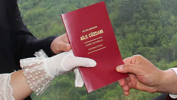 Evlilik Kurumuna Yeni Düzenleme: Çiftler Artık Eğitim ve Ehliyet Alacak