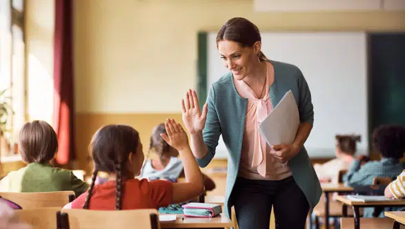 Karneler ne zaman, saat kaçta verilecek? 16 Ocak okullar yarım gün mü?