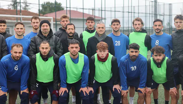 Başkan Mustafa Bıyık’tan Yomraspor’a Moral Ziyareti