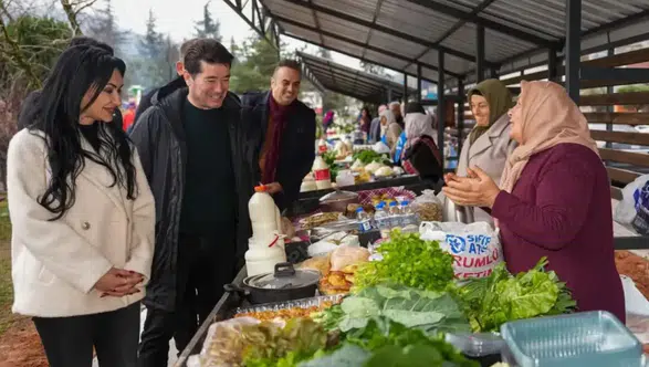 Başkan Kaya, Akoluk Köy Ürünleri Pazarı’nı Ziyaret Etti