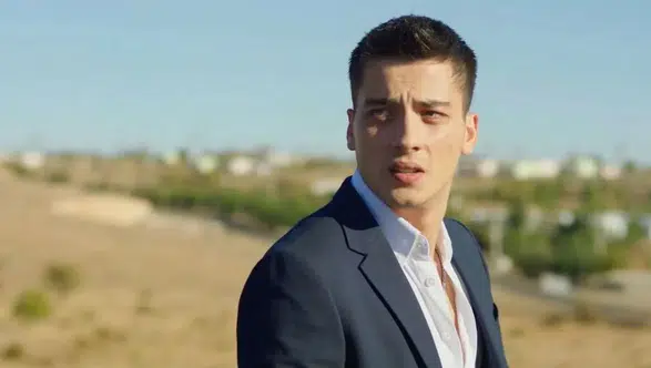 Atakan Ozkaya'nın Hayatı ve Sosyal Medya Paylaşımları: Yaşı, Memleketi ve Sevgilisi Hakkında Bilgiler!