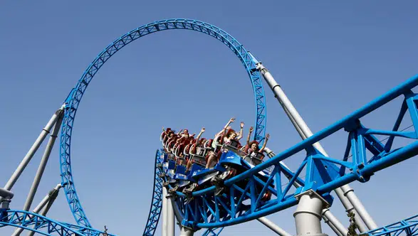 Hız Treni Eğlencesi Kabusa Dönüştü: Bu Yaşta Olup Denemeyin!
