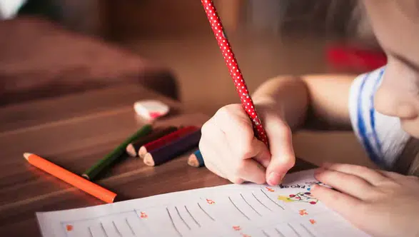 TÜİK Raporu: Türkiye'de Nüfusun Çeyreği Çocuklardan Oluşuyor