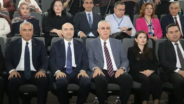 Adana'da KOBİ'lere yönelik KOSGEB destekleri hakkında bilgilendirme toplantısı düzenlendi.