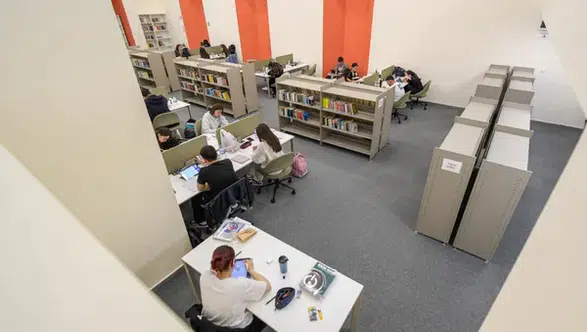 Hasan Ali Yücel Kütüphanesi, Kültürpark’ta Ziyaretçilerini Ağırlamaya Başladı!