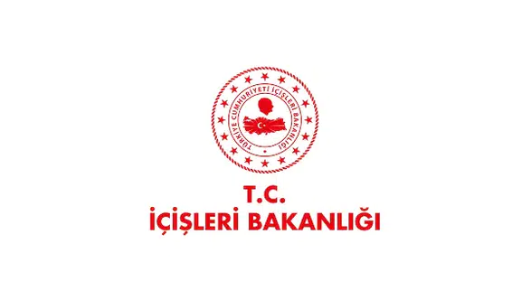 Kadıköy'de Tekne Yangınında Dört Kişi Canını Kurtardı