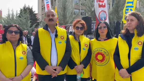 Eğitim Sen, İş Bırakma Eylemini Süresiz Hale Getirdi!