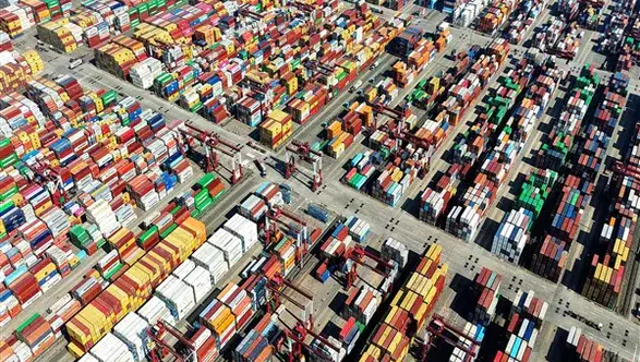Çin’in mal ticaret hacmi ilk üç ayda yüzde 15 arttı