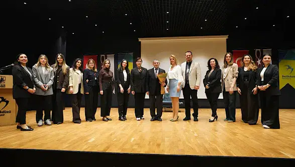 Beylikdüzü’nde aile ve çocuk gelişimi temalı söyleşi düzenlendi