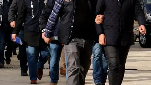 Yasa Dışı Bahis Çetesi Çökertildi! Gaziantep’in de Arasında Olduğu 4 İlde Geniş Kapsamlı Operasyon: 25 Kişi Gözaltında!